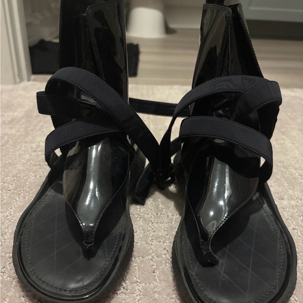 Louis Vuitton Black Patent Leather Bahia Brazil Gladiator Sandals with Monogram
